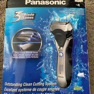 Panasonic ES-RT67 3-Blade Nanotech Wet & Dry Men